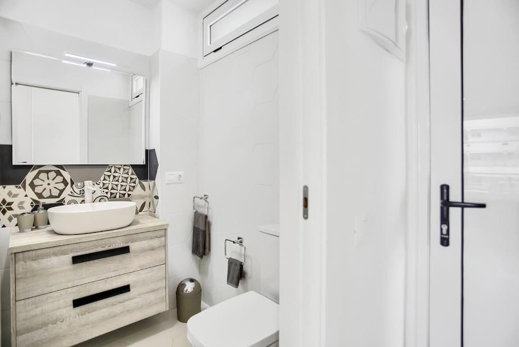 Alexander Apartment Playa De Las Americas Ngoại thất bức ảnh